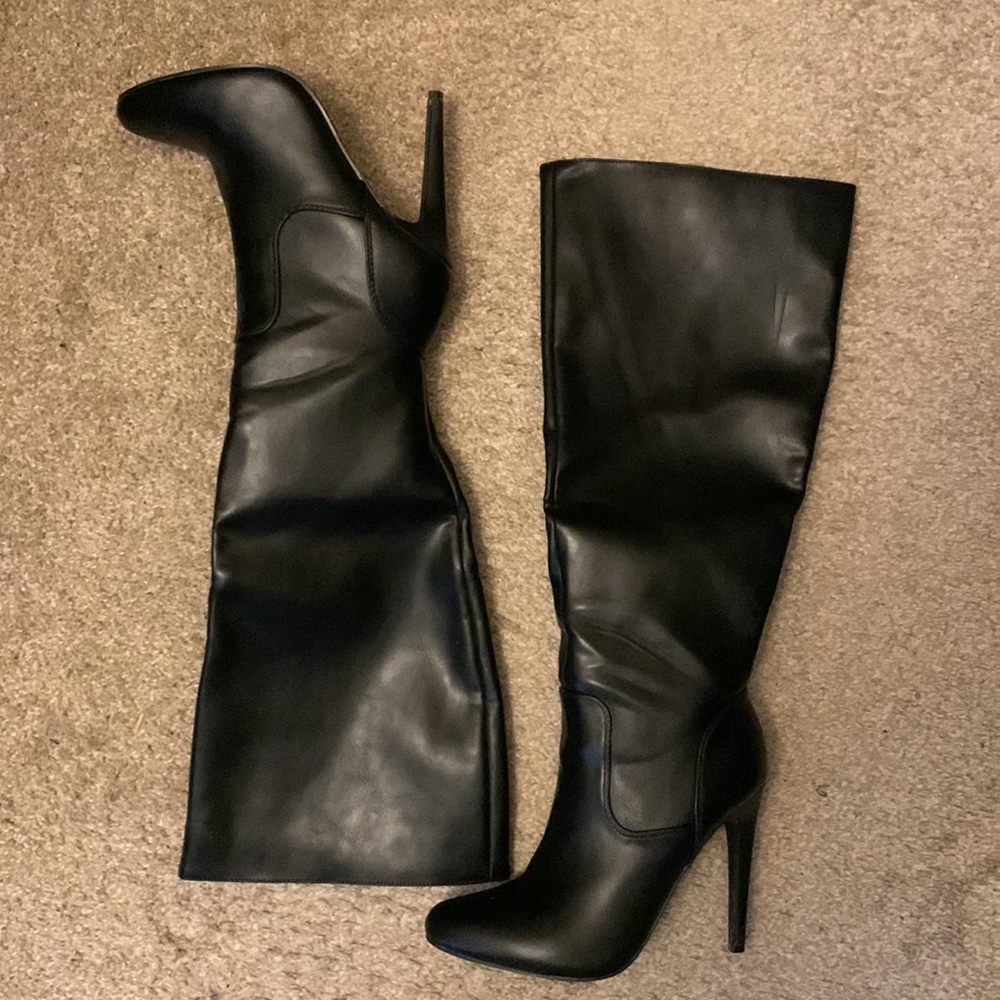 😍Stylish Black Boots 💘 7.5